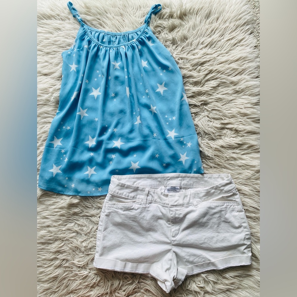 Omg adorable outfit for the 4th.  Size 6 shorts & small top.